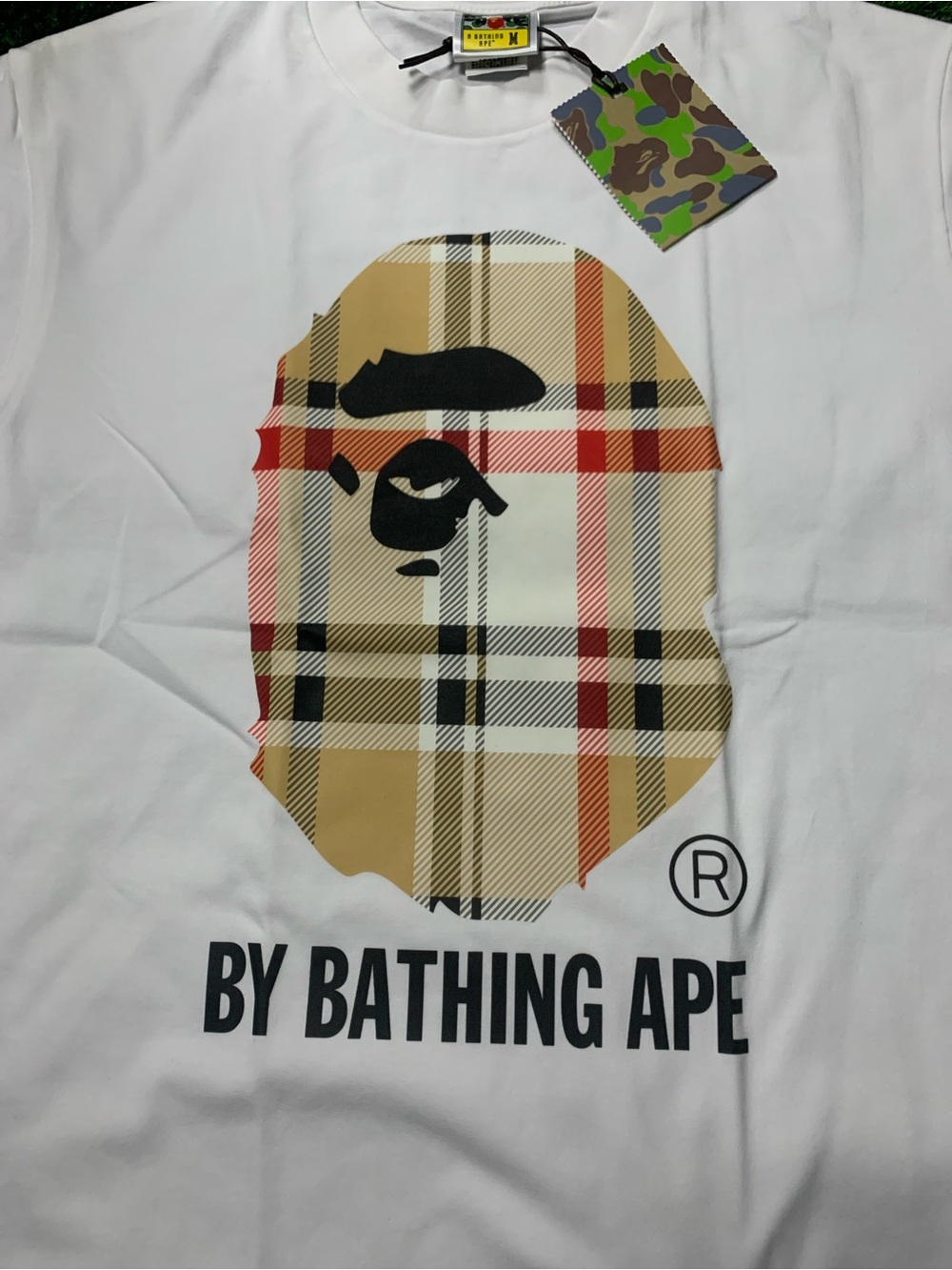 A Bathing Ape X Burberry T-Shirt Size M - Picture 2 of 5